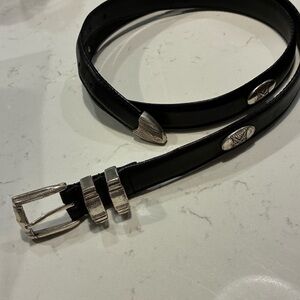 Danbury Golf Club Silver Conchos Top Grain Black Leather Belt Size 44